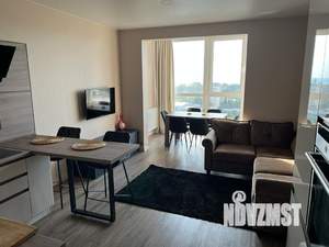 2-к квартира, вторичка, 63м2, 10/18 этаж