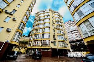 3-к квартира, вторичка, 113м2, 5/9 этаж