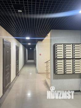 2-к квартира, вторичка, 43м2, 1/4 этаж