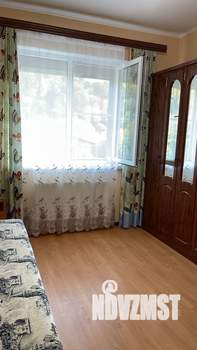 3-к квартира, вторичка, 77м2, 1/4 этаж