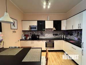 2-к квартира, вторичка, 61м2, 7/24 этаж