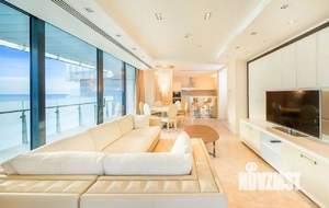 3-к квартира, вторичка, 180м2, 24/27 этаж