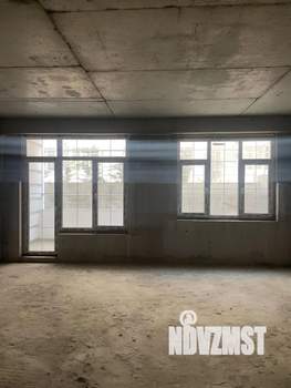 2-к квартира, вторичка, 43м2, 1/4 этаж
