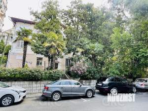 4-к квартира, вторичка, 68м2, 2/2 этаж