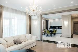 3-к квартира, вторичка, 170м2, 14/19 этаж