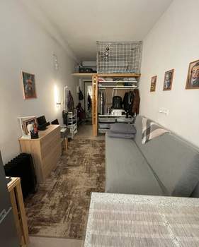 Студия квартира, вторичка, 16м2, 1/9 этаж