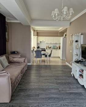 3-к квартира, вторичка, 93м2, 3/7 этаж