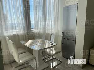 2-к квартира, вторичка, 58м2, 18/18 этаж