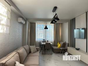 2-к квартира, вторичка, 45м2, 1/4 этаж