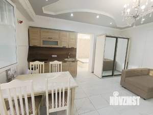 2-к квартира, вторичка, 42м2, 1/8 этаж