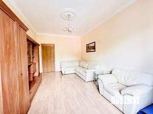 2-к квартира, вторичка, 57м2, 4/6 этаж