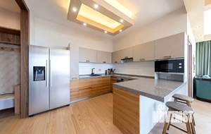2-к квартира, вторичка, 75м2, 15/18 этаж