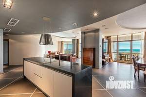 2-к квартира, вторичка, 120м2, 17/21 этаж