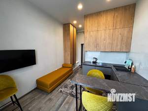 Студия квартира, вторичка, 18м2, 1/6 этаж