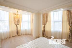 3-к квартира, вторичка, 98м2, 9/17 этаж