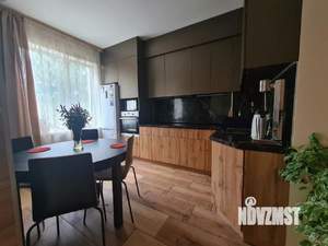 3-к квартира, вторичка, 90м2, 1/13 этаж