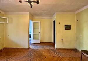 2-к квартира, вторичка, 46м2, 3/5 этаж