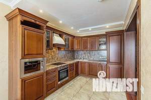 3-к квартира, вторичка, 95м2, 18/25 этаж