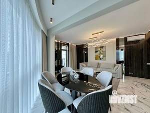 3-к квартира, вторичка, 101м2, 14/17 этаж