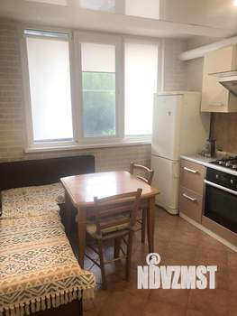 2-к квартира, вторичка, 57м2, 1/5 этаж