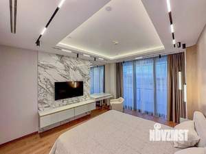 2-к квартира, вторичка, 130м2, 19/27 этаж