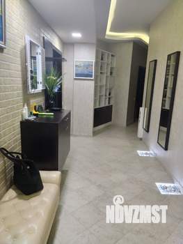 3-к квартира, вторичка, 129м2, 2/5 этаж