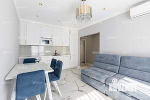 4-к квартира, вторичка, 88м2, 8/14 этаж