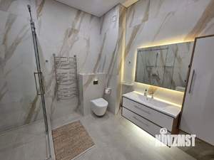 2-к квартира, вторичка, 66м2, 12/15 этаж
