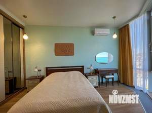 2-к квартира, вторичка, 62м2, 11/18 этаж