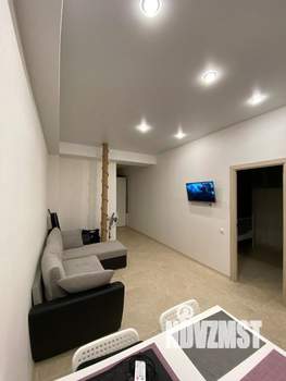 2-к квартира, вторичка, 40м2, 1/13 этаж