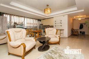 Студия квартира, вторичка, 82м2, 4/6 этаж