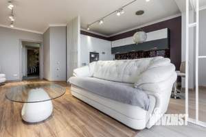 2-к квартира, вторичка, 70м2, 14/14 этаж