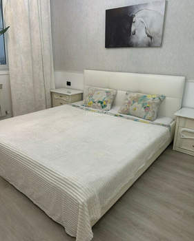 2-к квартира, вторичка, 74м2, 1/5 этаж