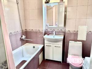 2-к квартира, вторичка, 50м2, 1/10 этаж