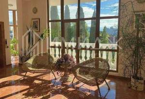 3-к квартира, вторичка, 156м2, 9/10 этаж