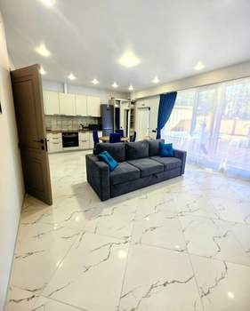 2-к квартира, вторичка, 50м2, 1/5 этаж