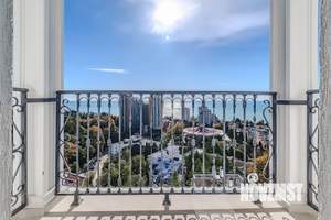 2-к квартира, вторичка, 92м2, 14/17 этаж