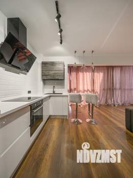 2-к квартира, вторичка, 60м2, 13/16 этаж