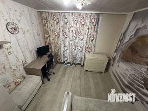 2-к квартира, вторичка, 44м2, 1/4 этаж