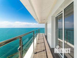 3-к квартира, вторичка, 120м2, 18/25 этаж