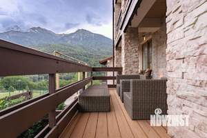 2-к квартира, вторичка, 93м2, 2/4 этаж