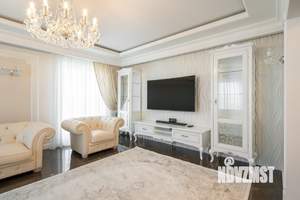 2-к квартира, вторичка, 120м2, 21/25 этаж