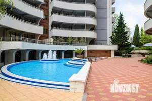 3-к квартира, вторичка, 130м2, 8/13 этаж