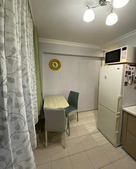 3-к квартира, вторичка, 66м2, 1/6 этаж