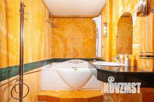 3-к квартира, вторичка, 103м2, 4/4 этаж