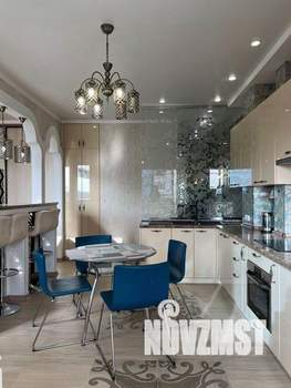 2-к квартира, вторичка, 70м2, 4/19 этаж