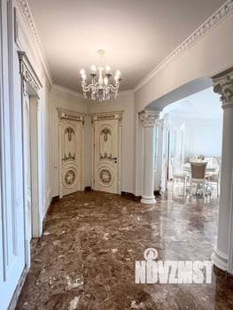 4-к квартира, вторичка, 210м2, 21/23 этаж