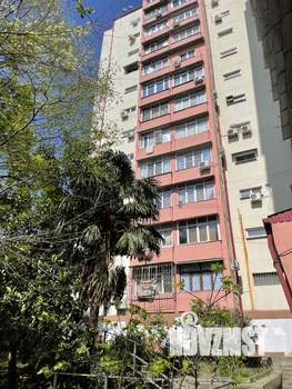 2-к квартира, вторичка, 60м2, 1/12 этаж