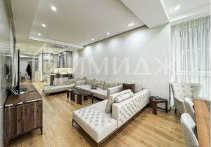 3-к квартира, вторичка, 114м2, 8/9 этаж