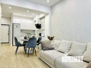 2-к квартира, вторичка, 60м2, 4/17 этаж